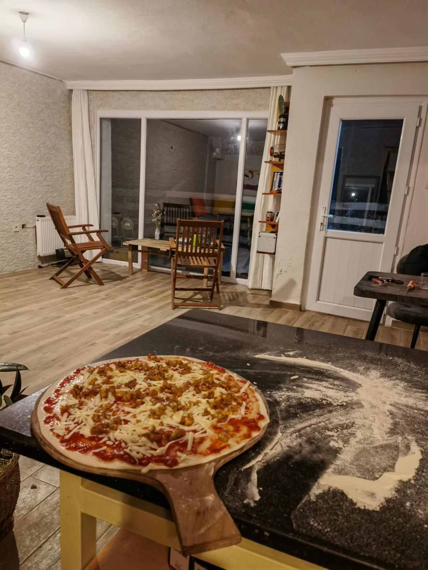 Hotel Guezelbahce Yemek Atoelyesi à İzmir Extérieur photo